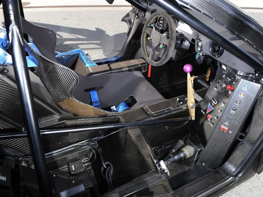  McLaren F1 GTR Longtail 1997 года  (фото 2 из 30)